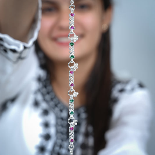 Elegant Silver Anklet with Heart-Shaped Stones