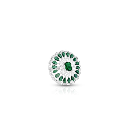 Elegant silver ring with green mini stones and a central gem, perfect for women.