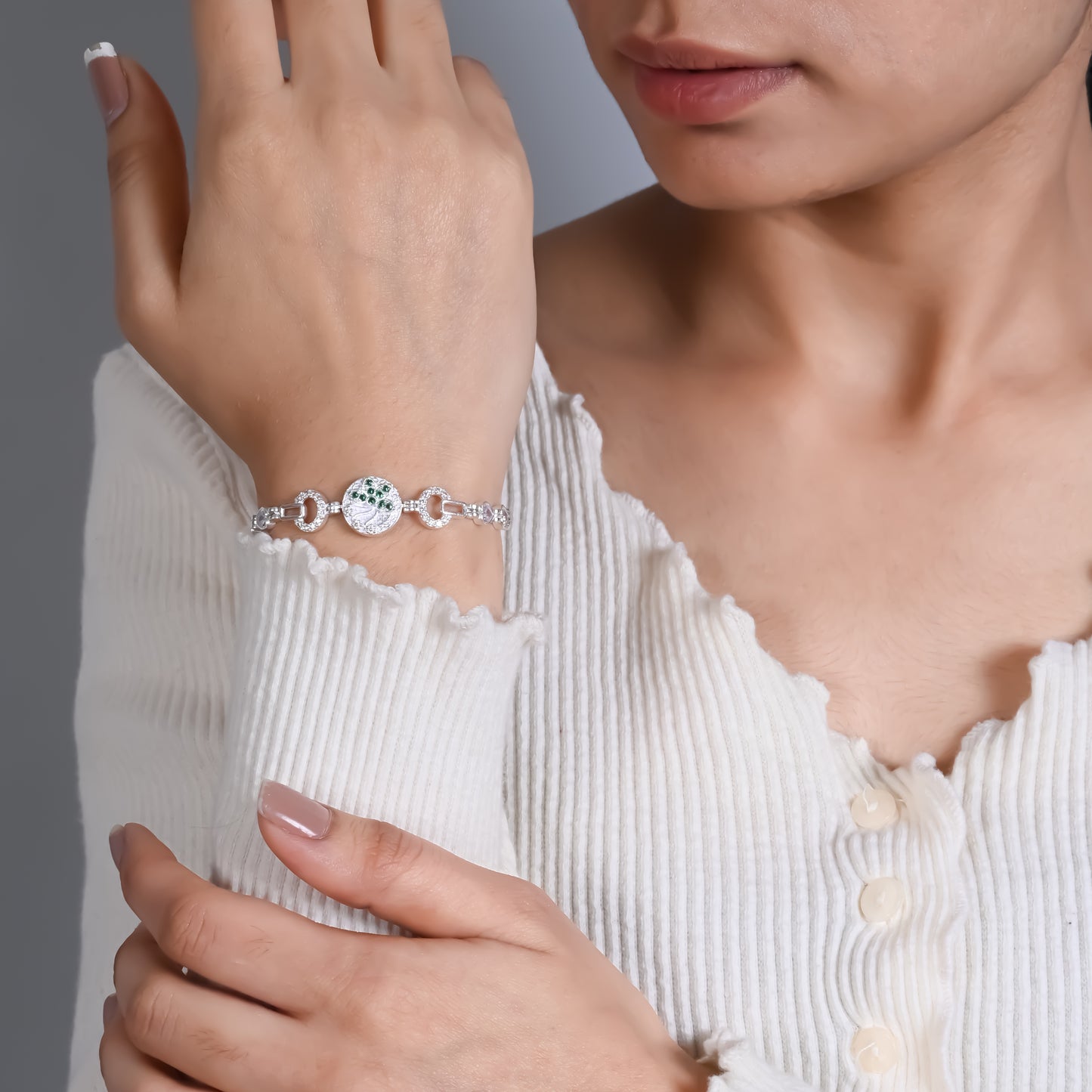 Luxury Sterling Silver Bracelet for Stylish Look