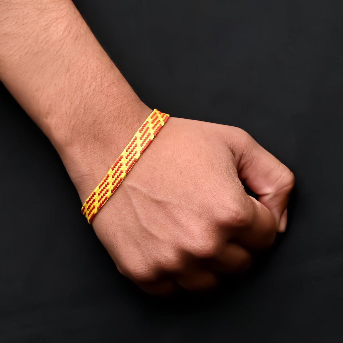 Red line pattern silver dhaga moli for daily wear