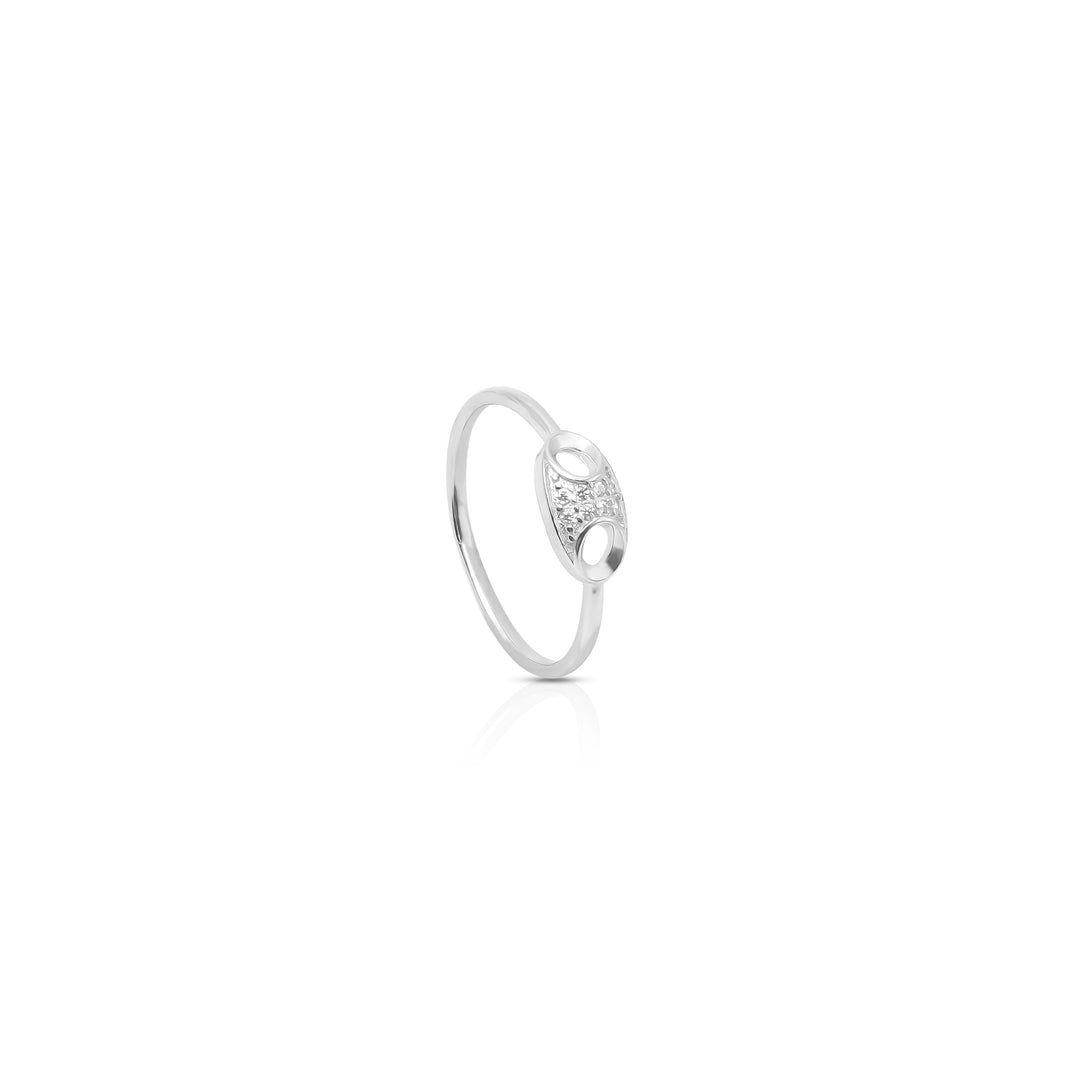 Elegant Silver Infinity Ring Design